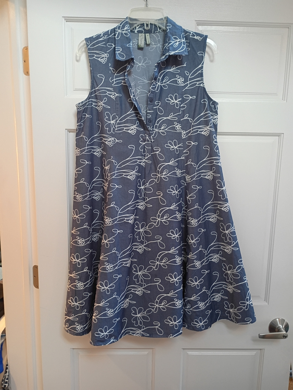 Adorable, Fresh Sleeveless Tent Dress